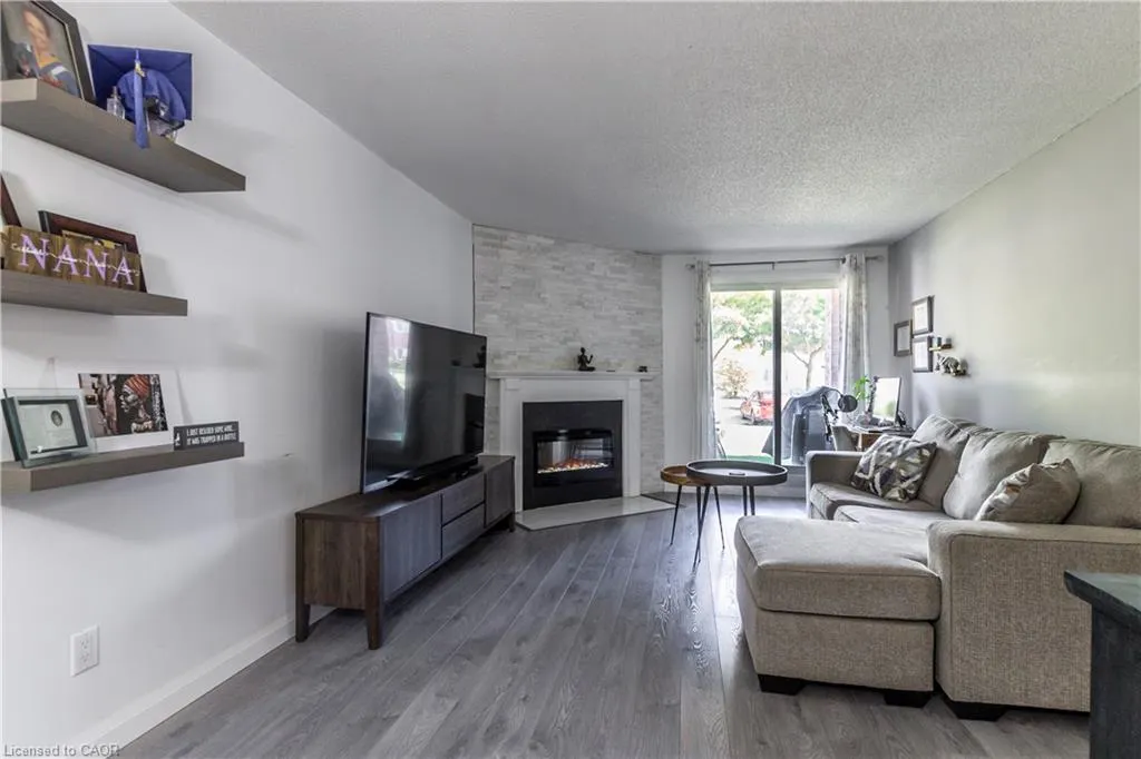 136 Conway Drive, #3