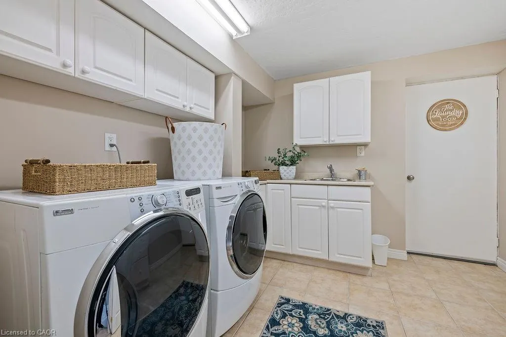 16 Linington Trail