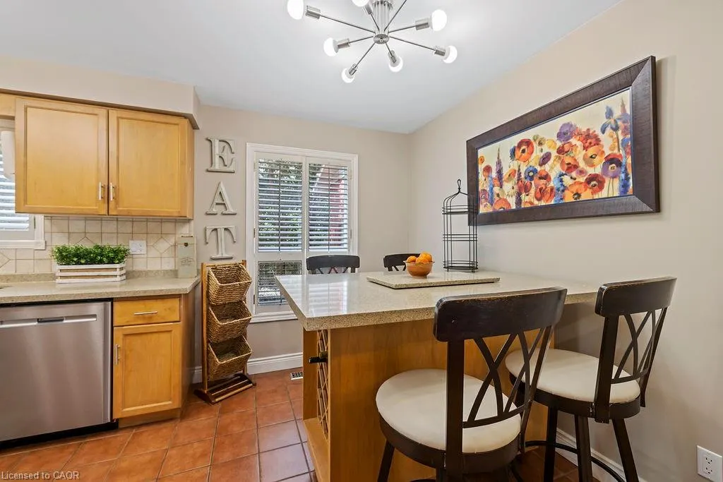 16 Linington Trail