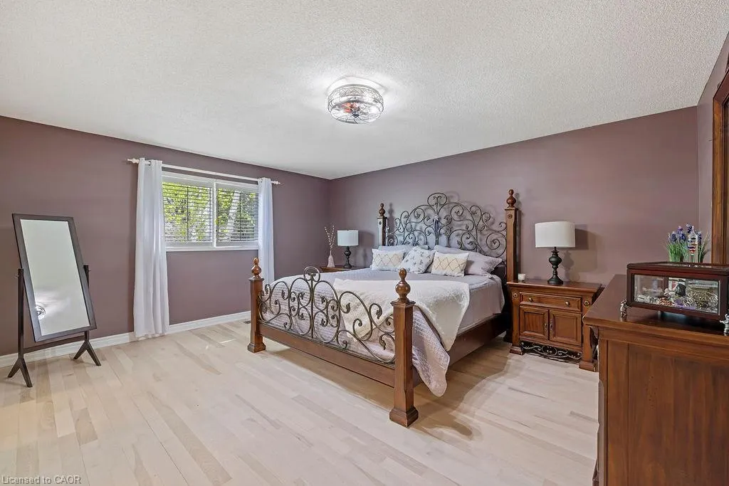 16 Linington Trail