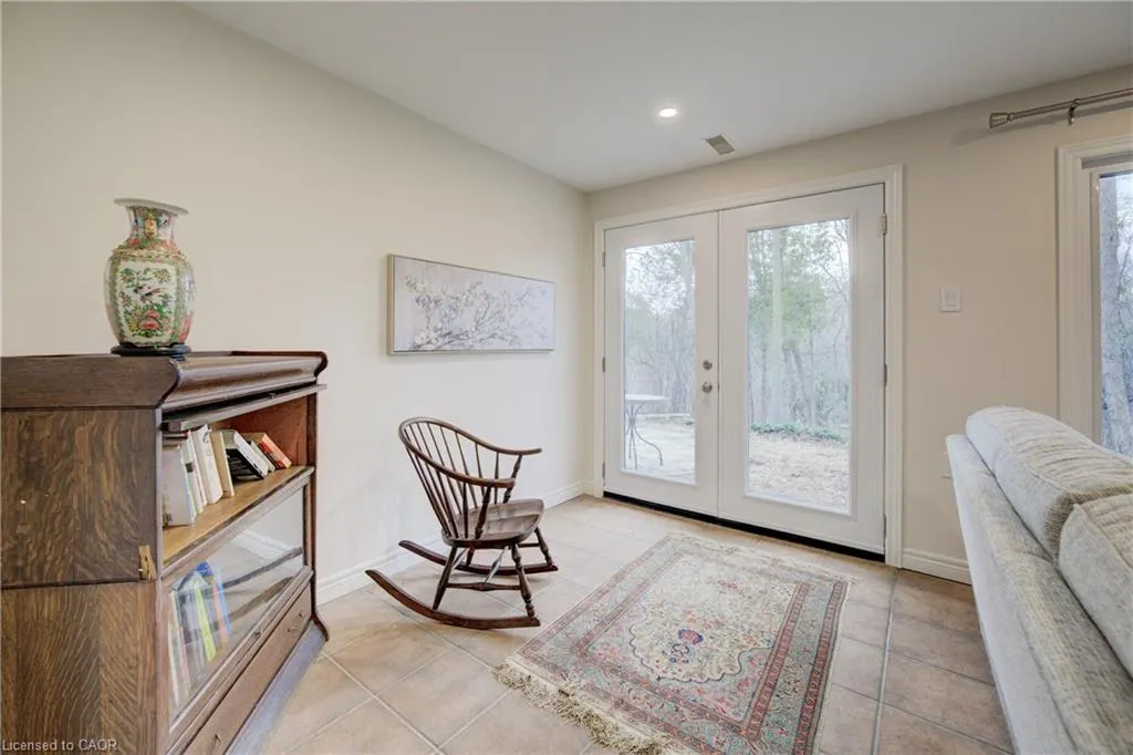 279 Ferndale Place