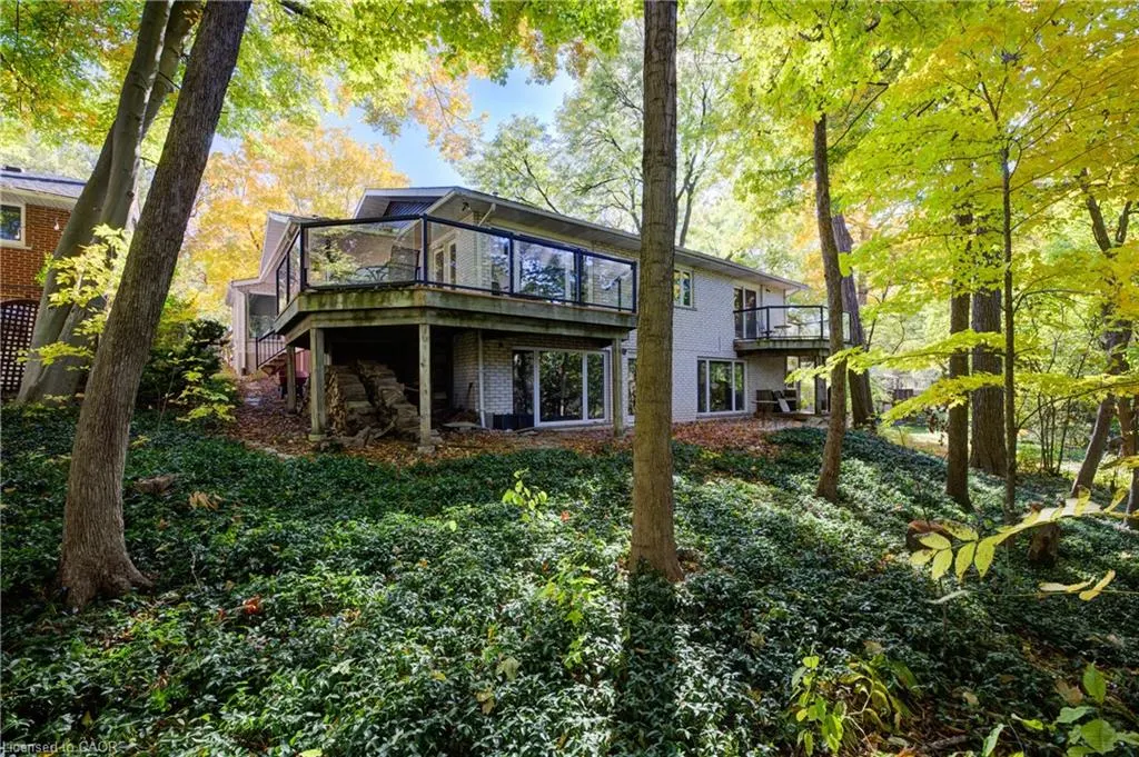 279 Ferndale Place