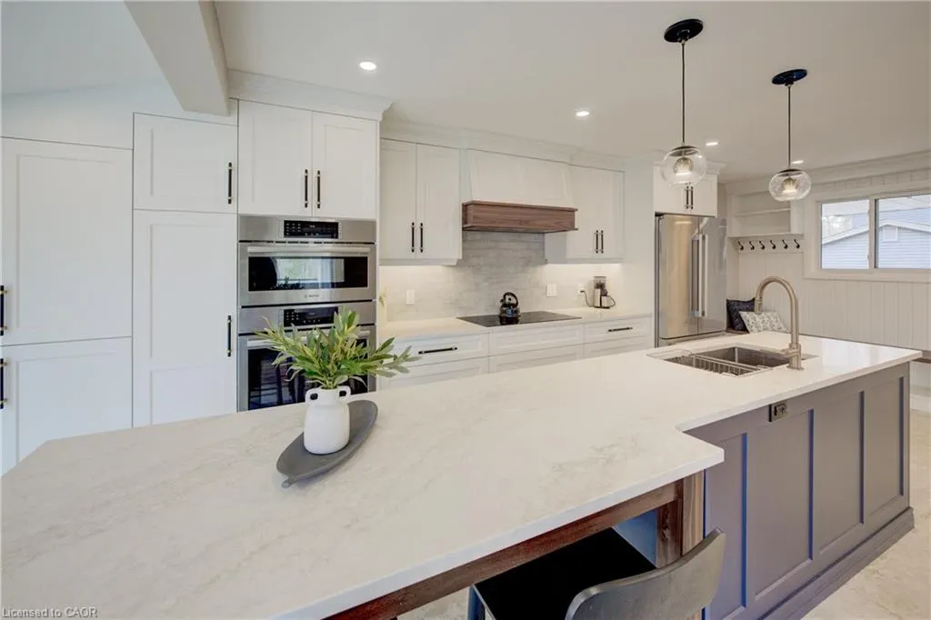 279 Ferndale Place