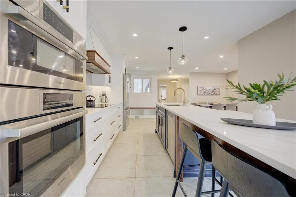 279 Ferndale Place