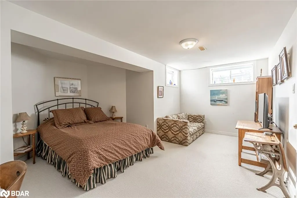 32 Basswood Circle