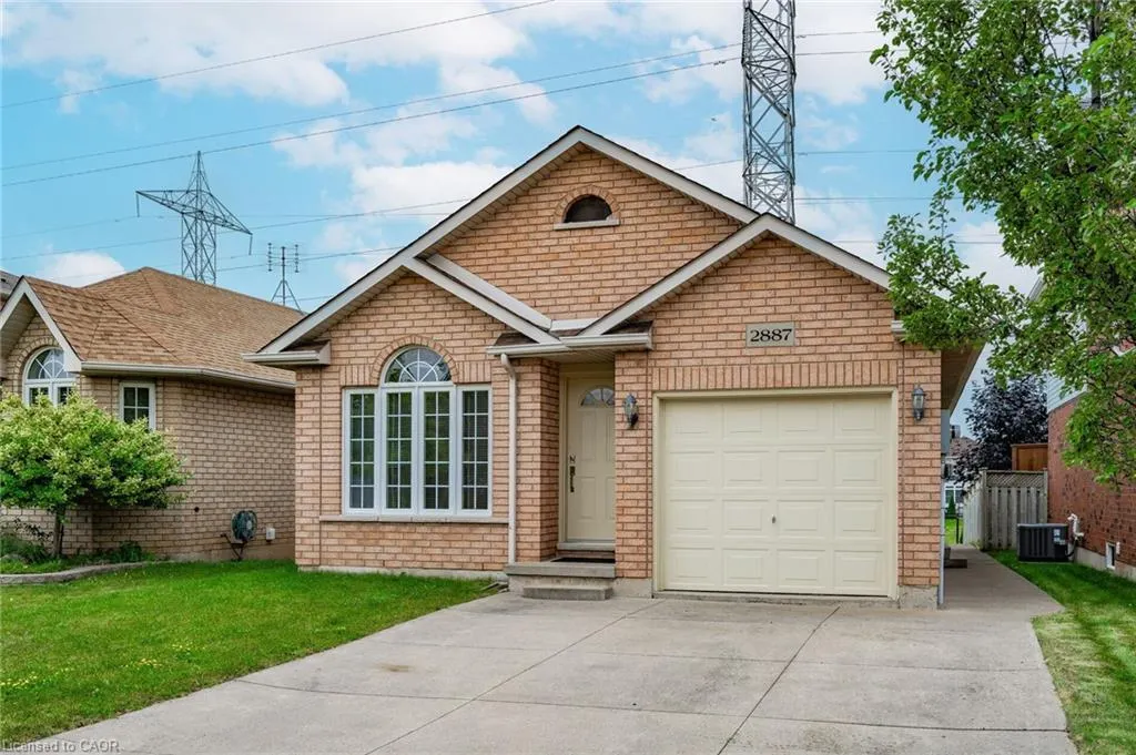 2887 Darien Road