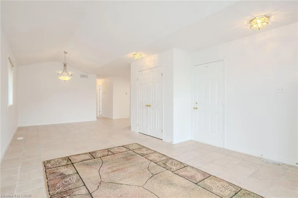 2887 Darien Road