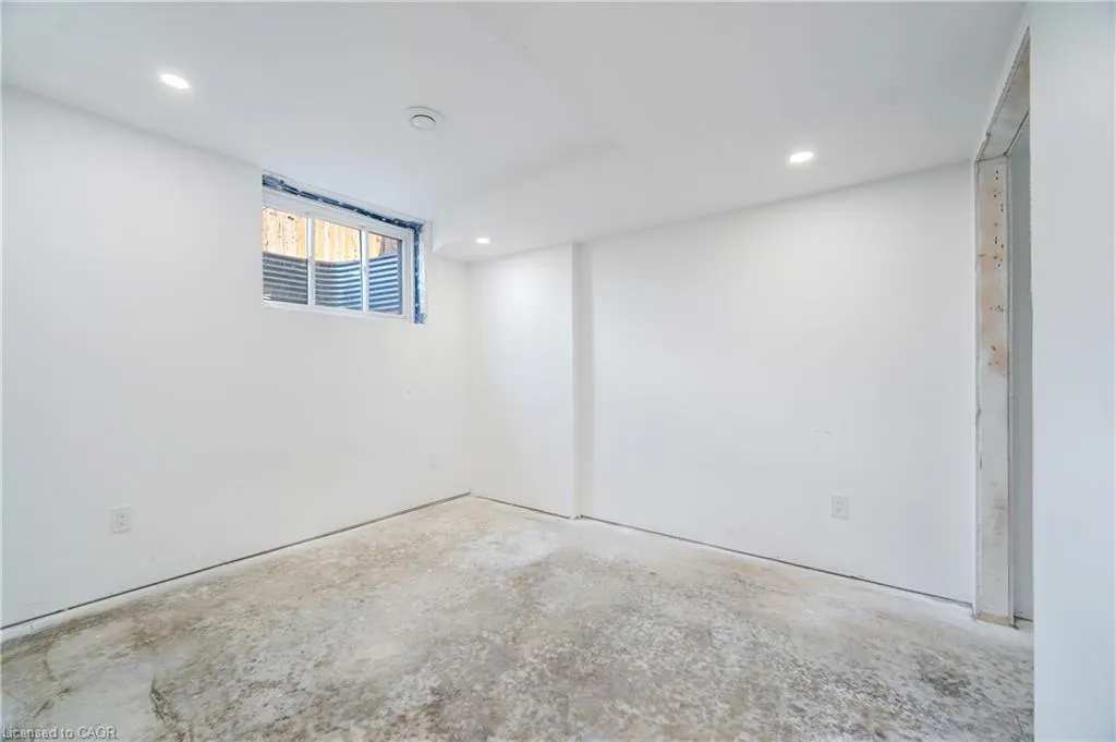 16 Pintail Lane