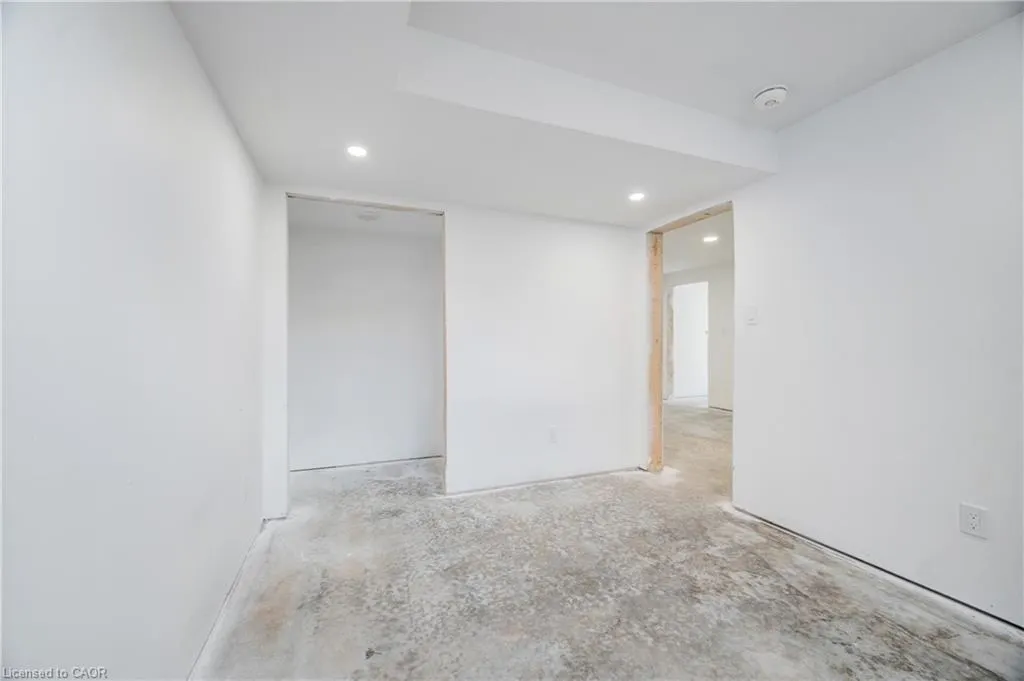 16 Pintail Lane