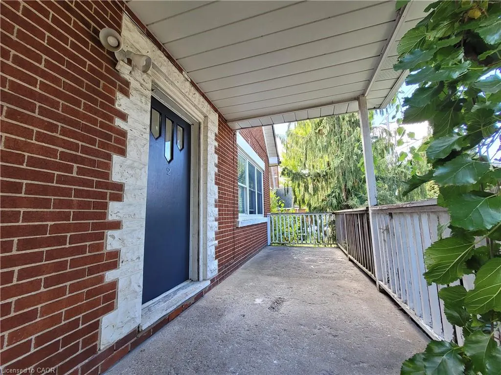 121 Blucher Street, #2