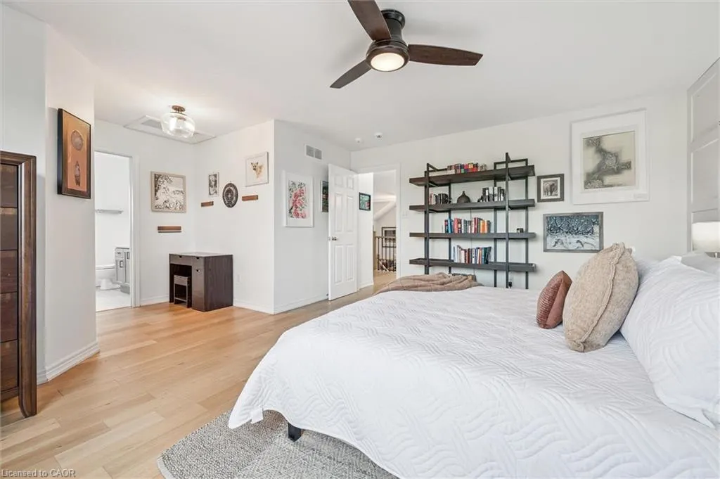 678 Mortimer Drive
