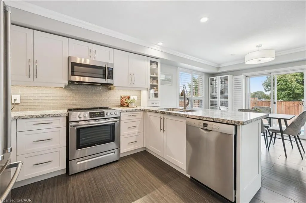 678 Mortimer Drive