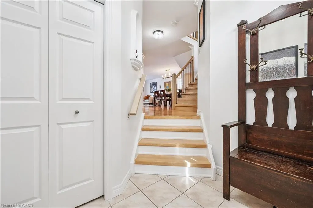 678 Mortimer Drive