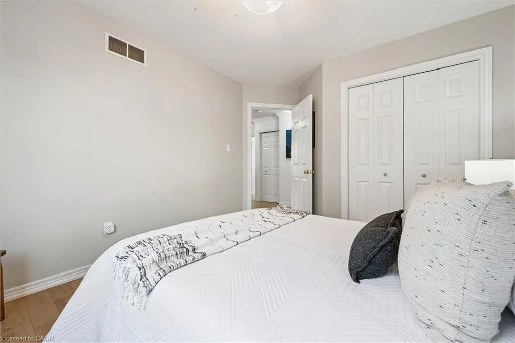 678 Mortimer Drive
