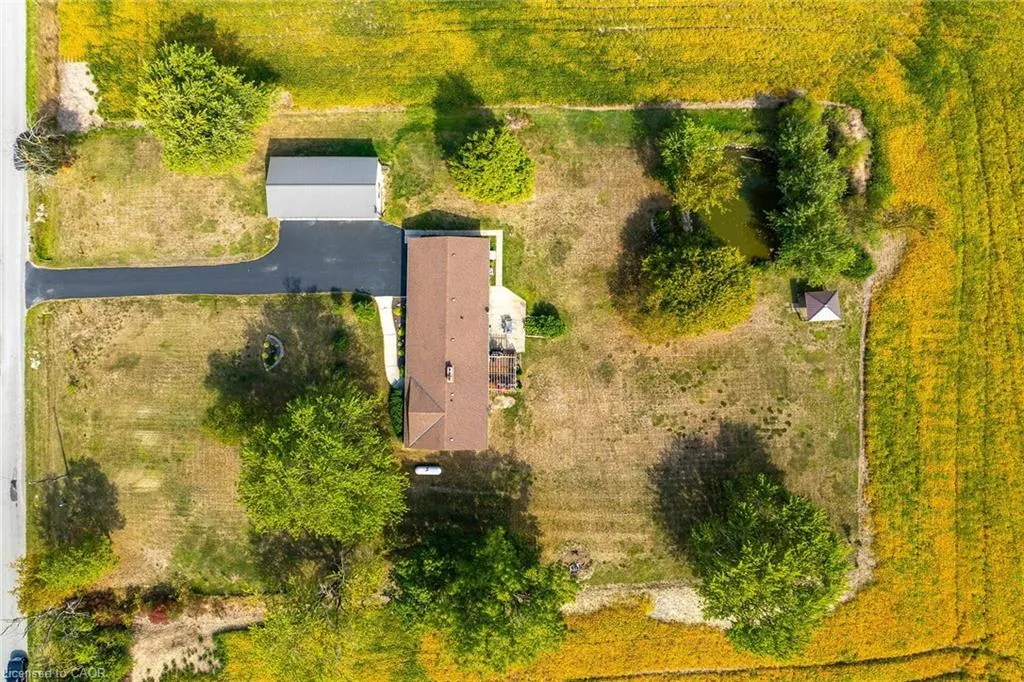 484 Hald-Dunn Townline Road