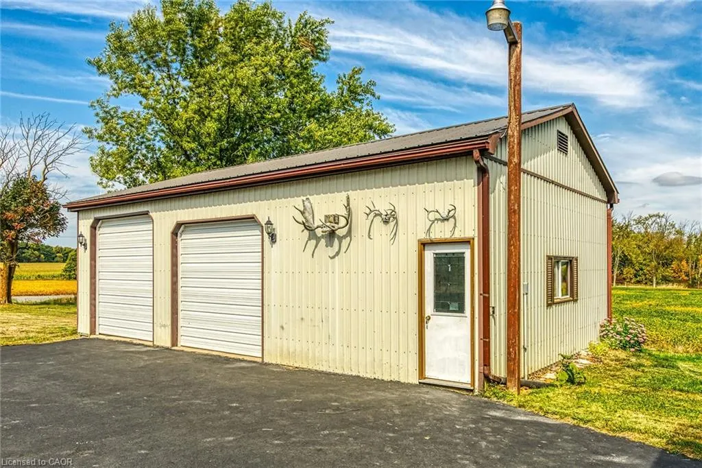 484 Hald-Dunn Townline Road