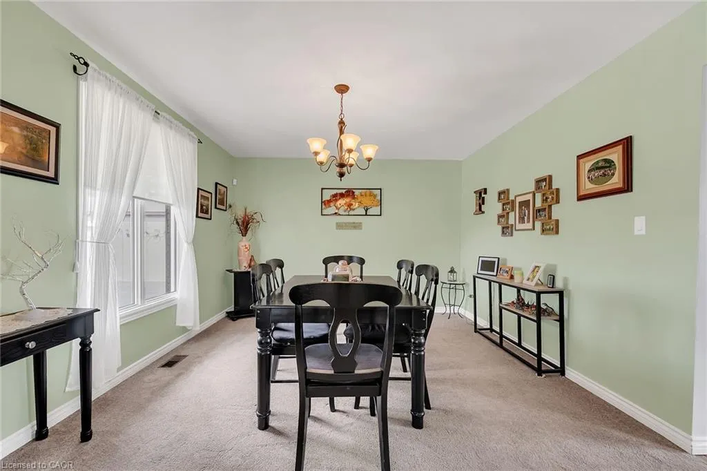 484 Hald-Dunn Townline Road