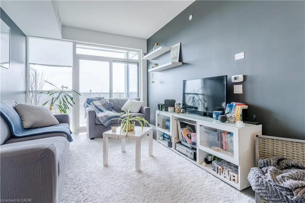 681 Yonge Street, #409