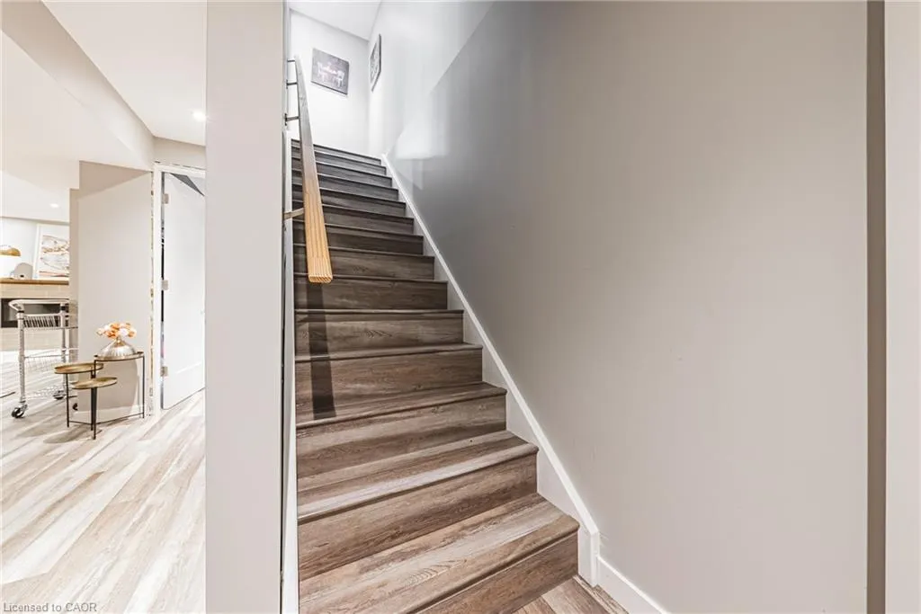 214 Snyder's Road E, #2
