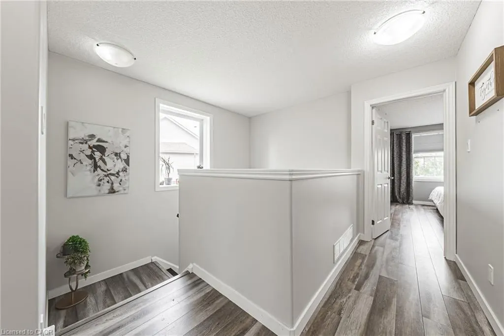 214 Snyder's Road E, #2