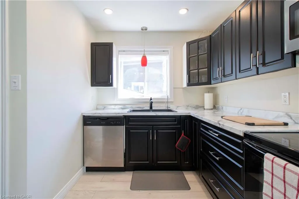 187 Clover Place