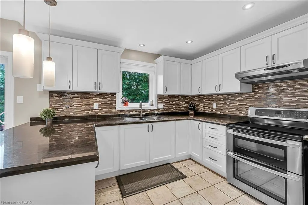 2371 Pathfinder Drive