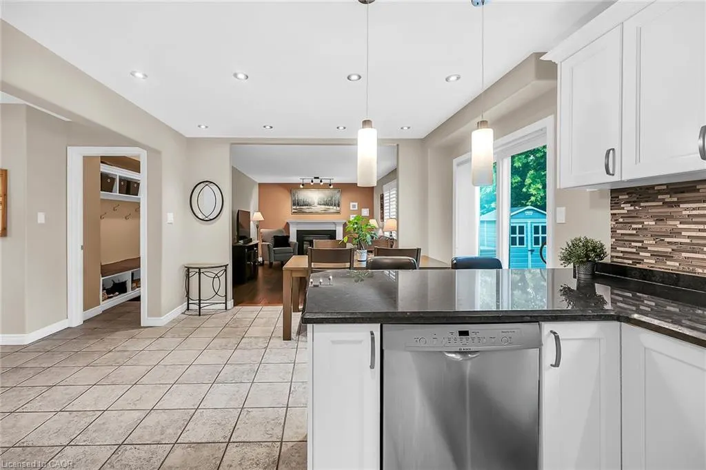 2371 Pathfinder Drive