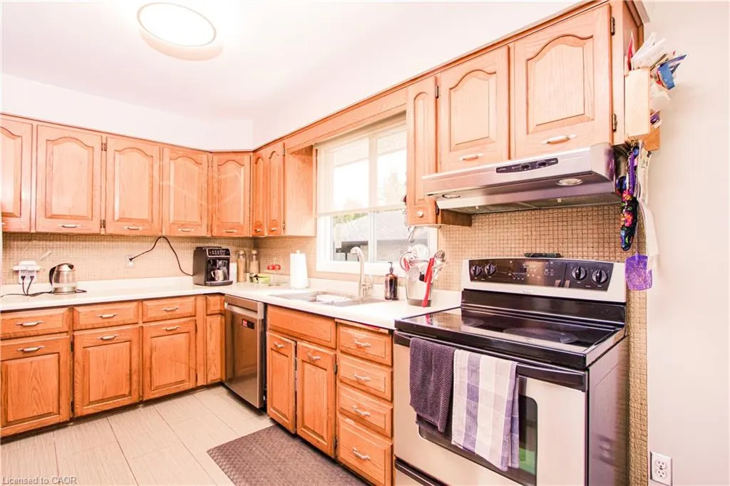451 Lampman Place