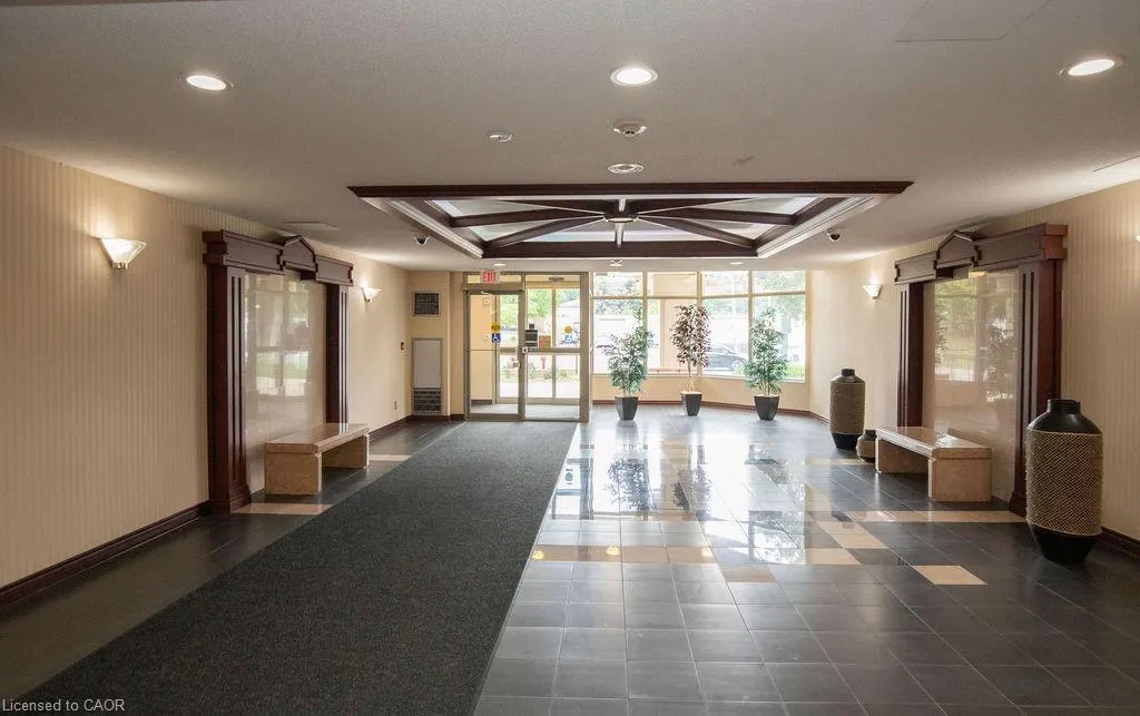 495 Highway 8, #210