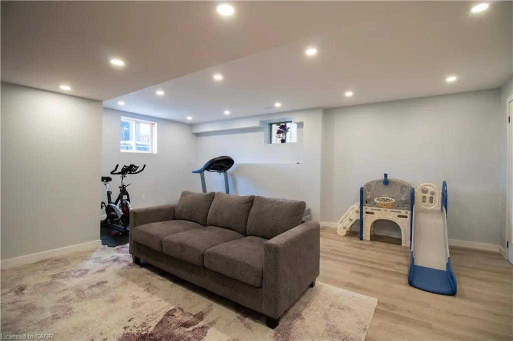 159 Dennis Drive