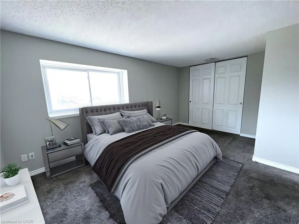 125 Sekura Crescent, #21