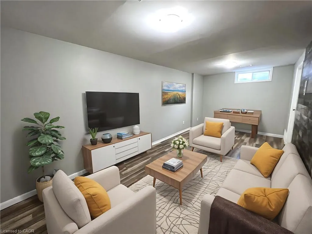 125 Sekura Crescent, #21