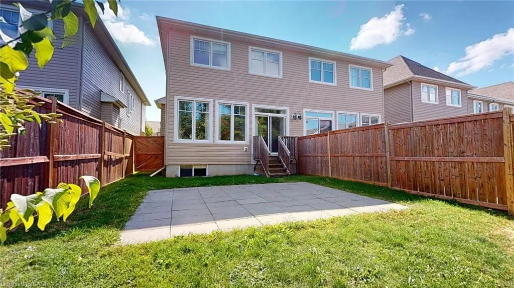 253 Brambling Way