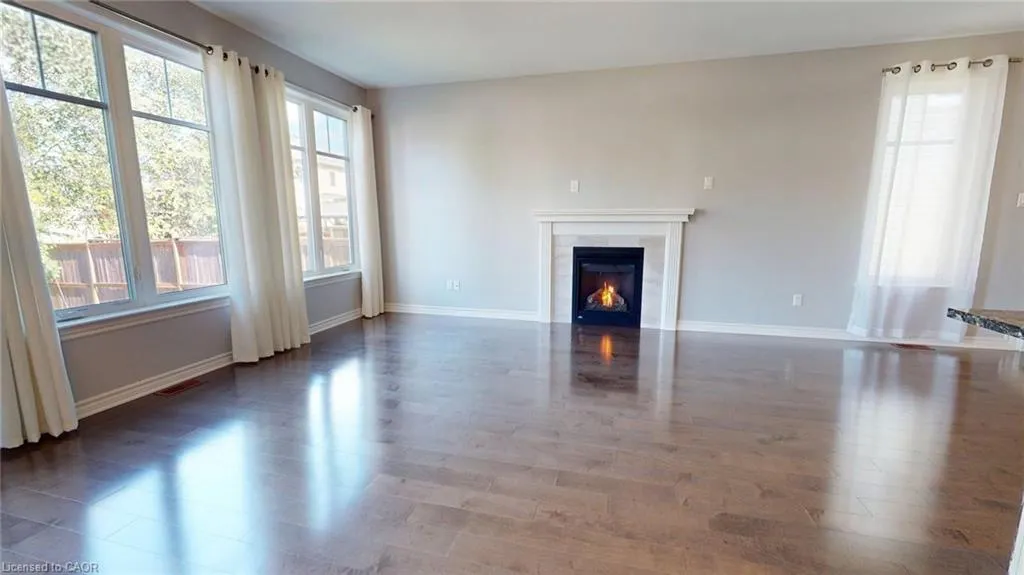 253 Brambling Way