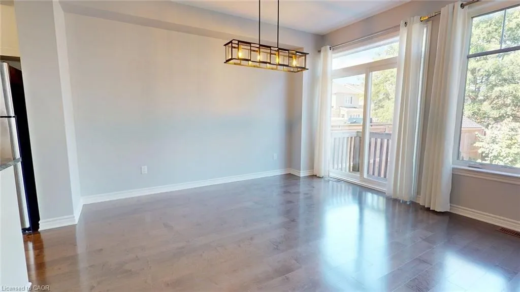 253 Brambling Way