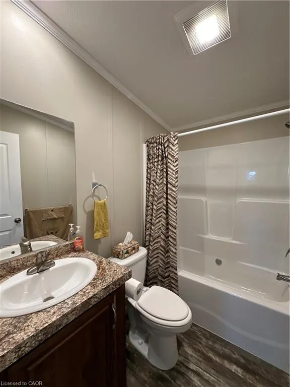 14 Copper Beech Drive