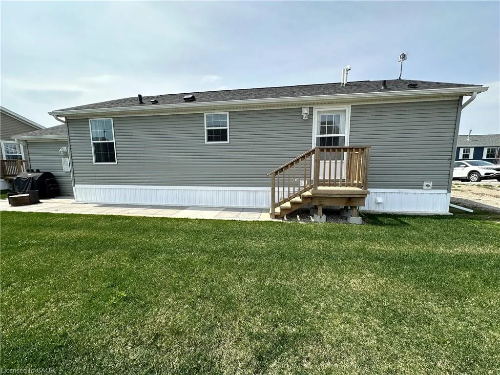 14 Copper Beech Drive