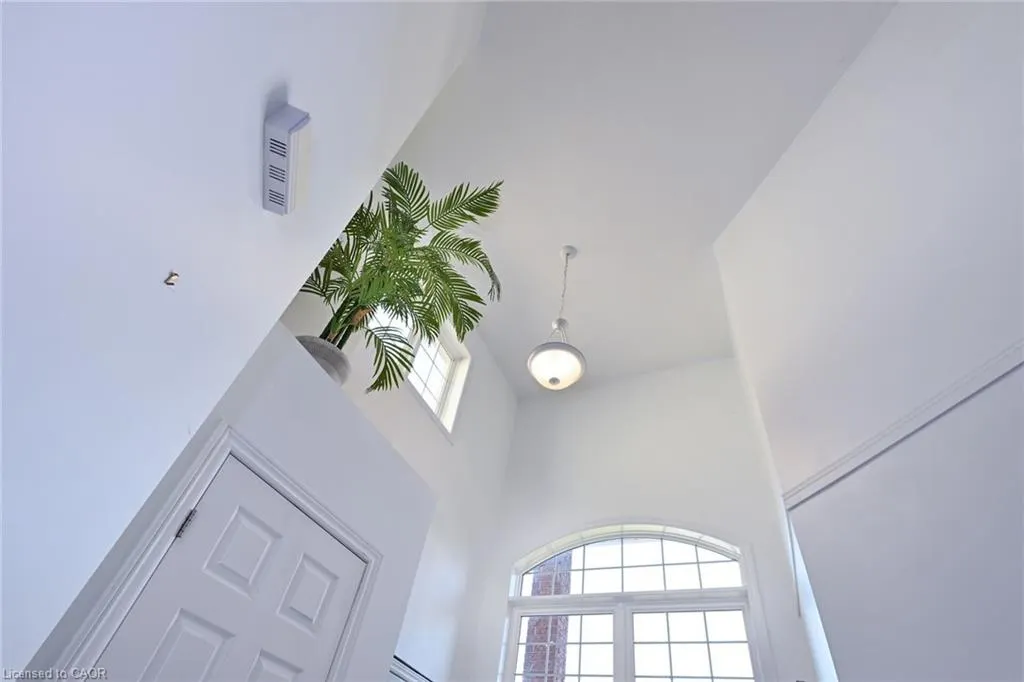 22 Bates Avenue
