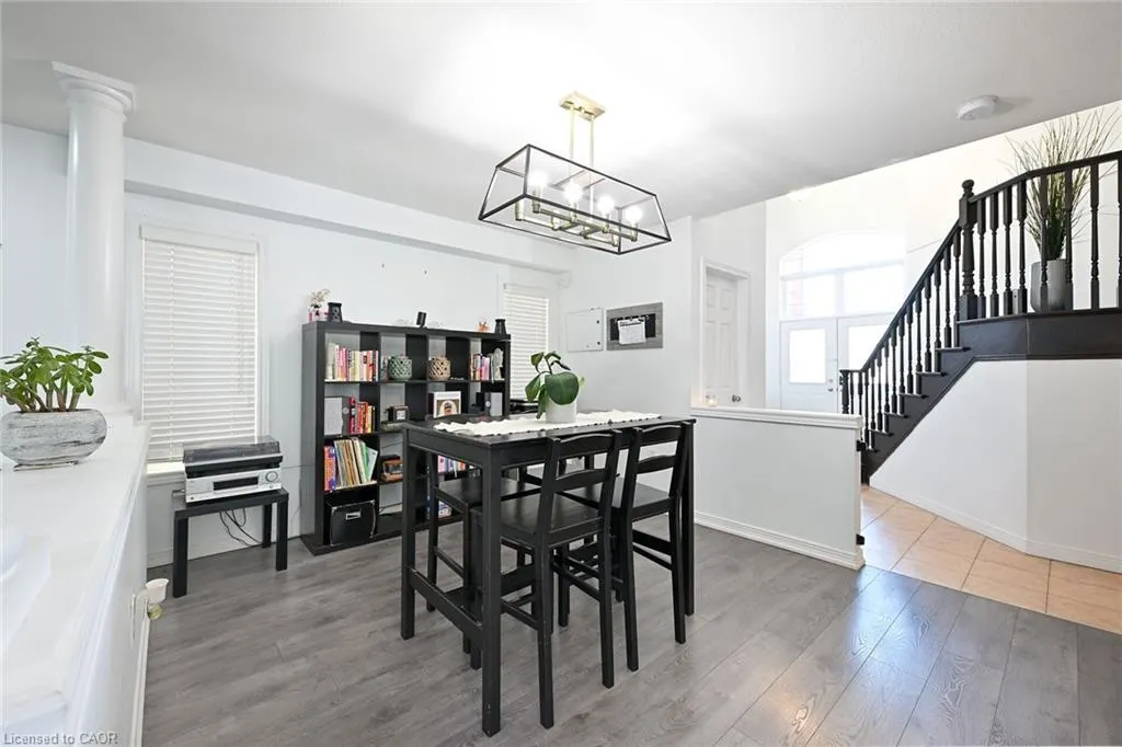 22 Bates Avenue