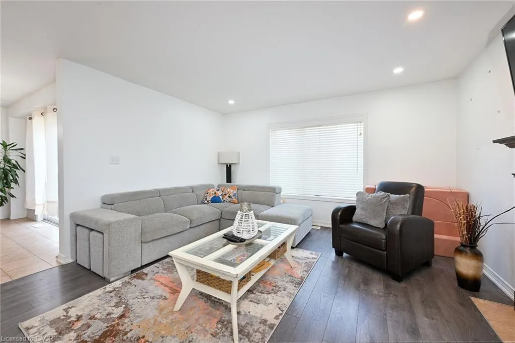 22 Bates Avenue