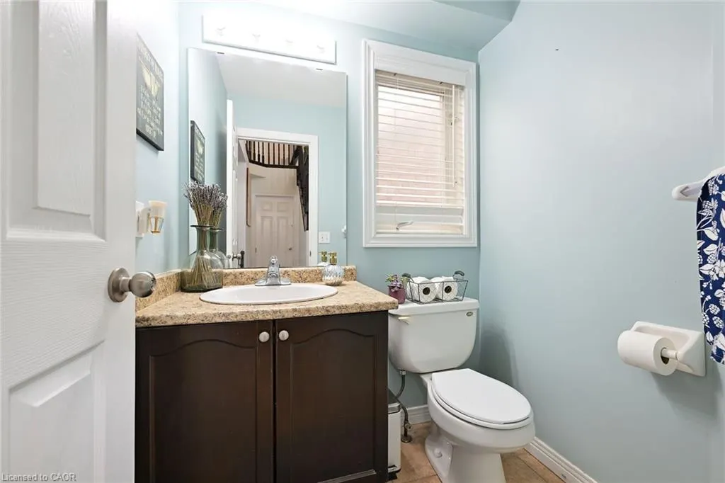 22 Bates Avenue