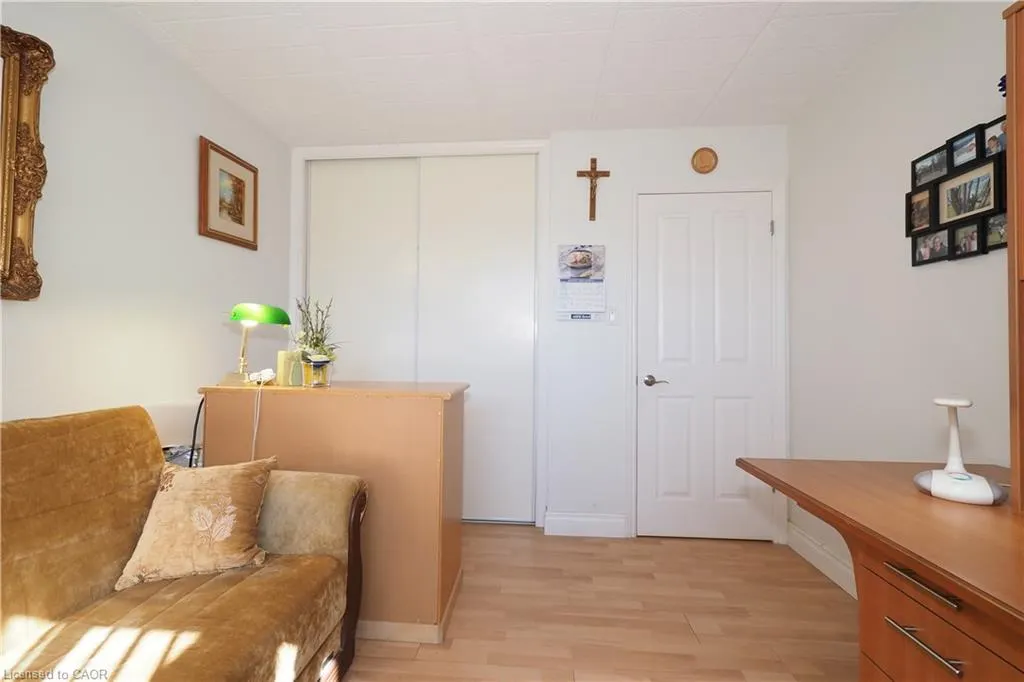 71 Vanier Drive, #105