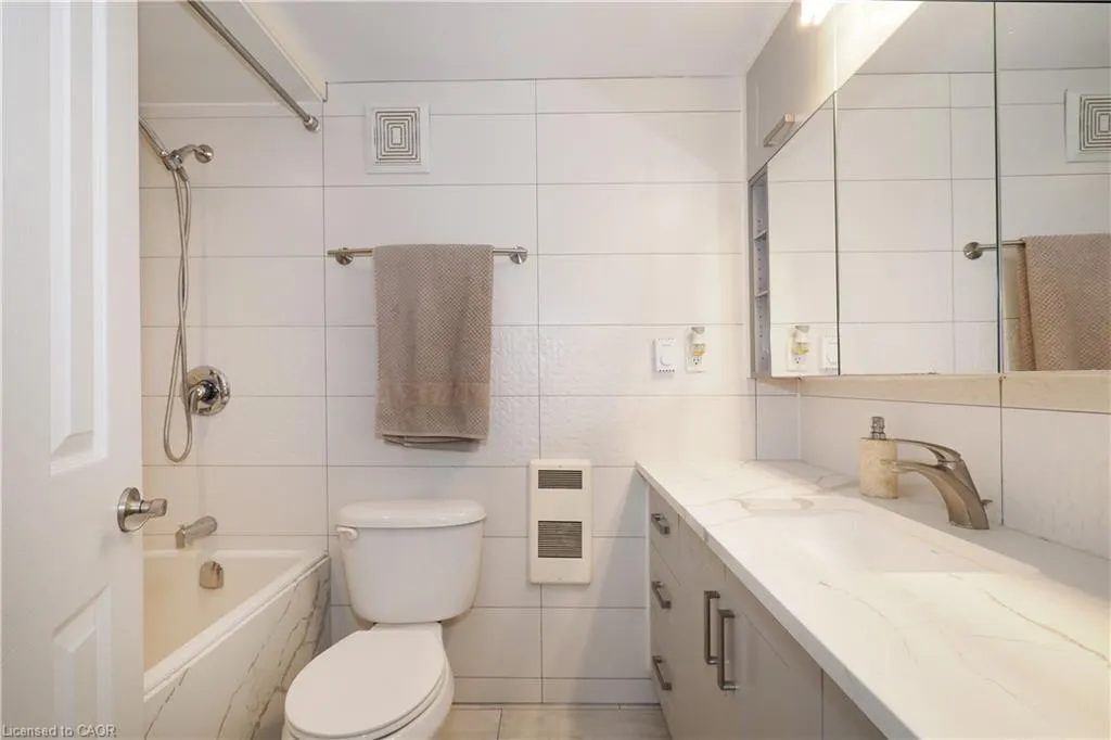 71 Vanier Drive, #105