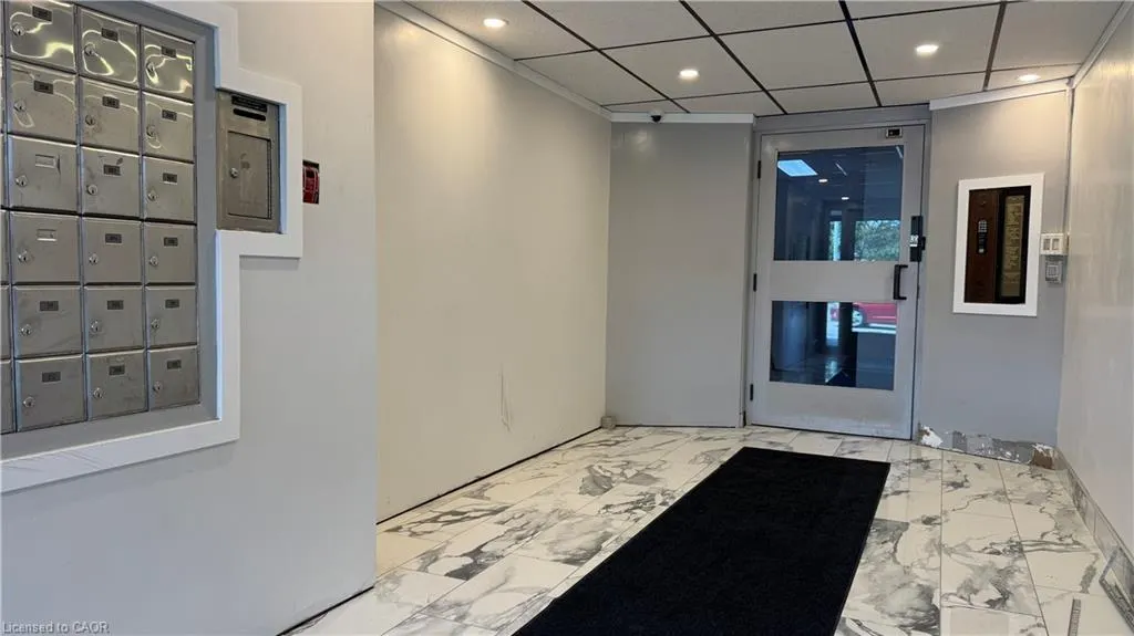 71 Vanier Drive, #105