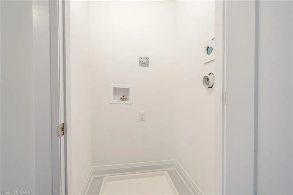 16 Clear Valley Lane
