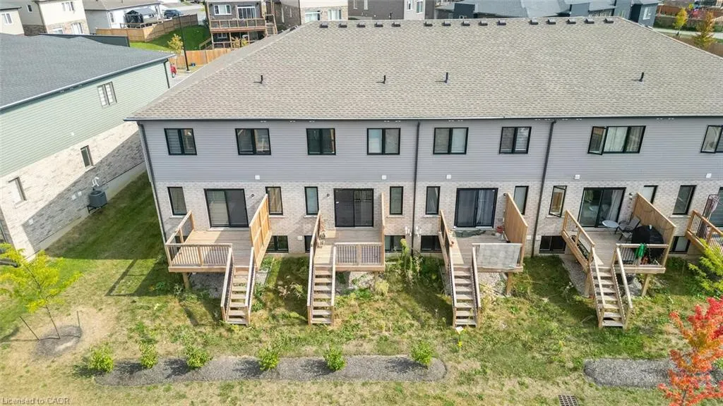 9 Shedrow Place Place