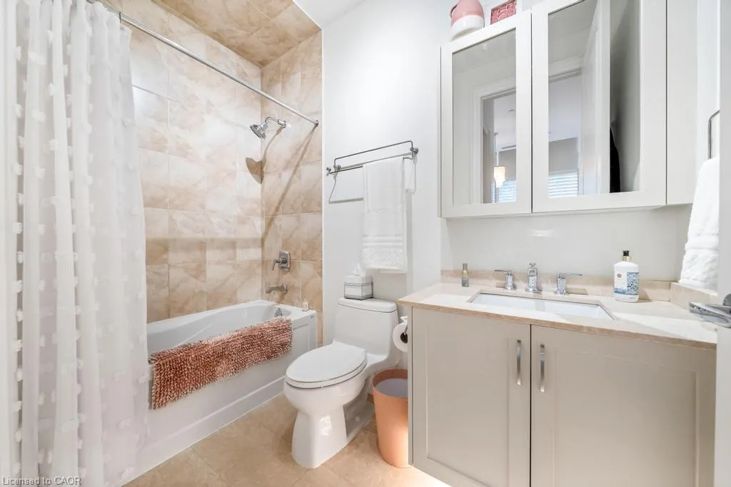 11 Bronte Road, #103
