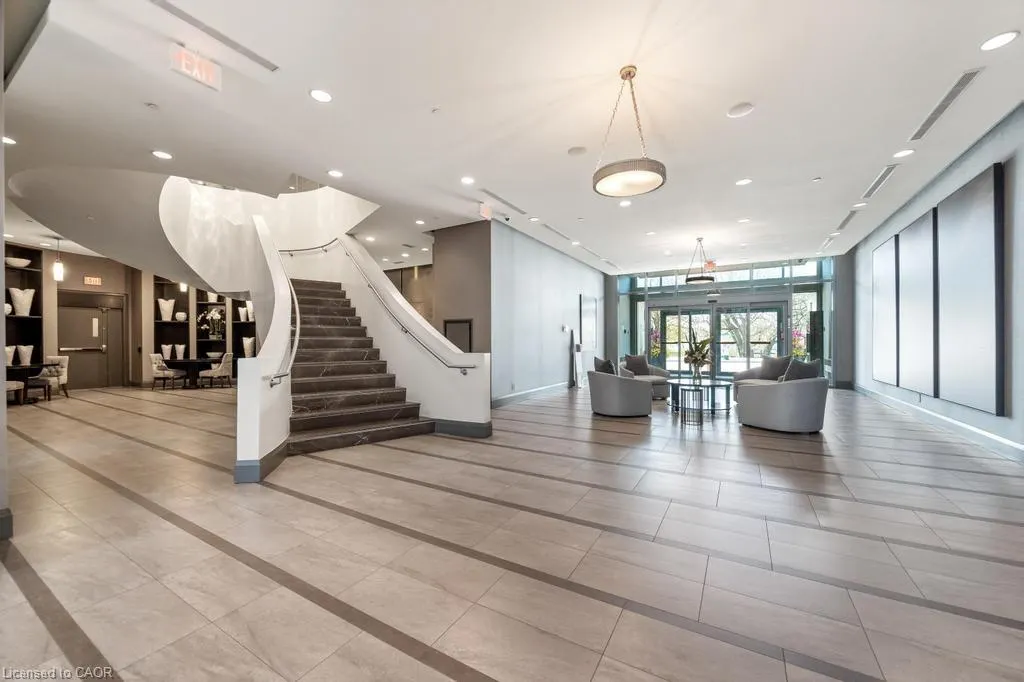 11 Bronte Road, #103
