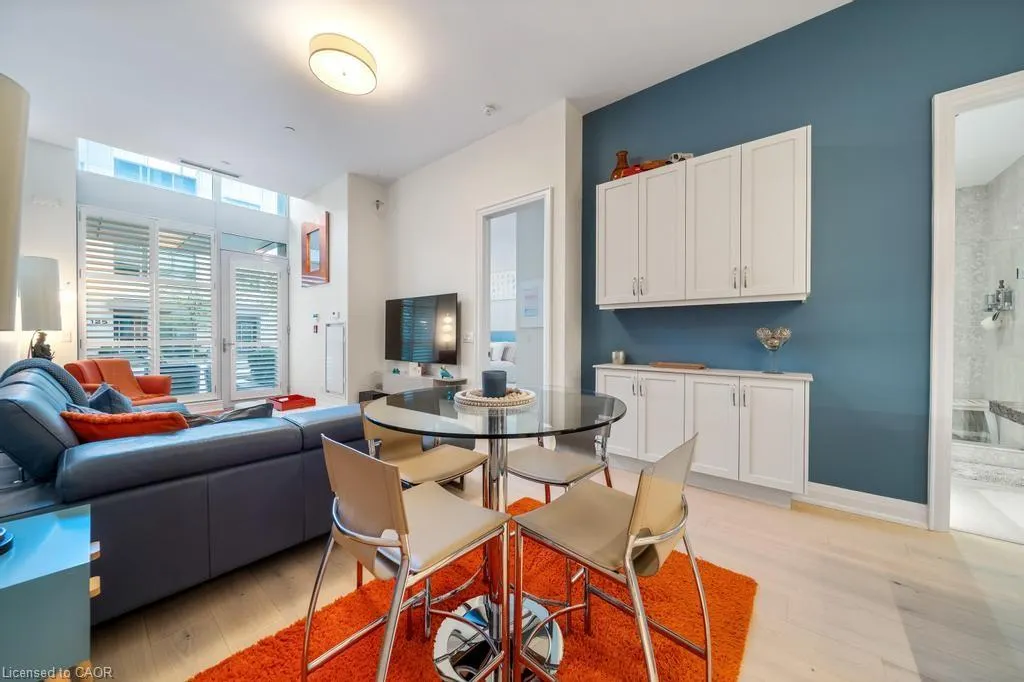 11 Bronte Road, #103