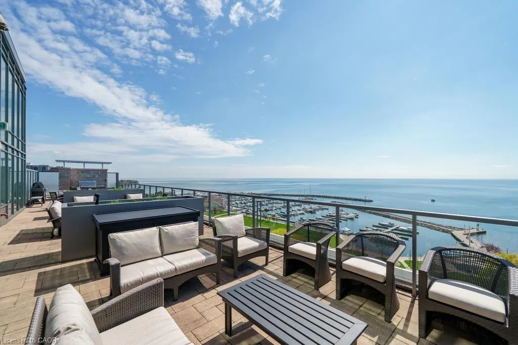 11 Bronte Road, #103